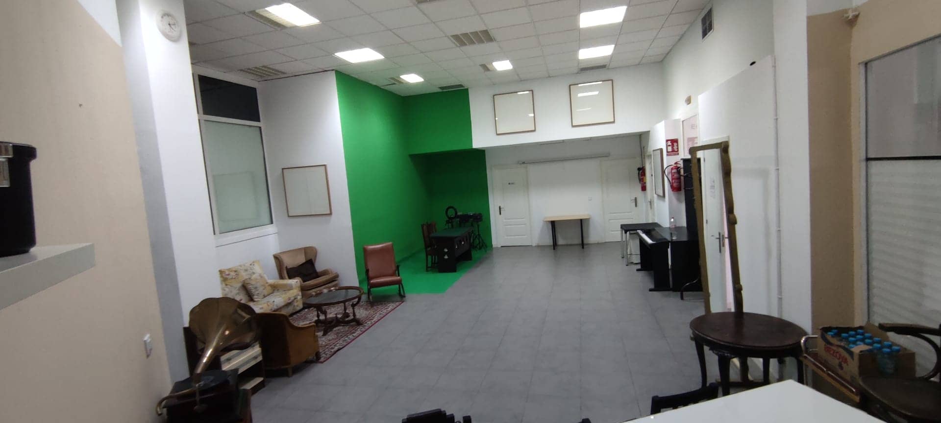 Interior de La Caverna del Brujo (foto 8)